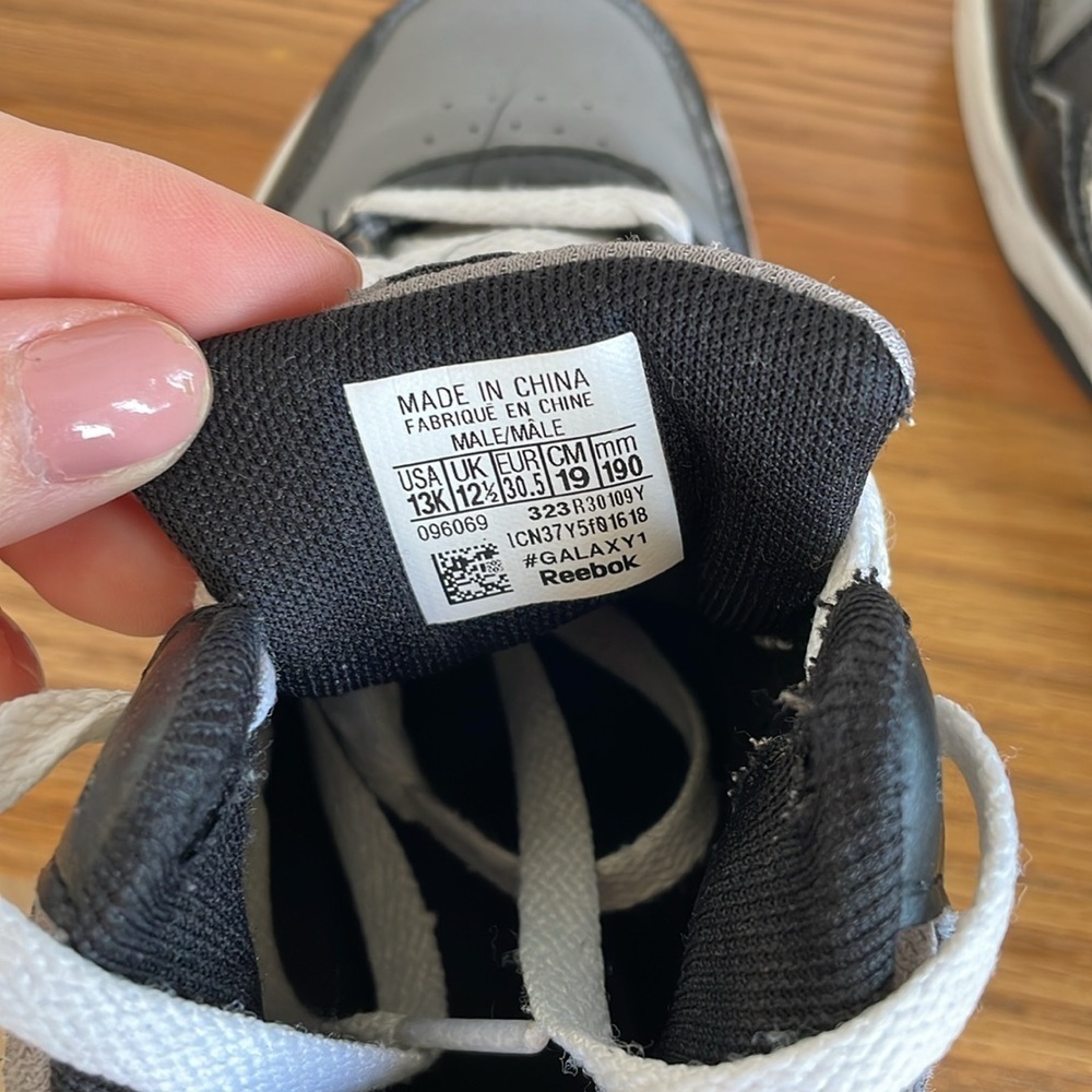 Reebok Shoes - Picture 5 of 6